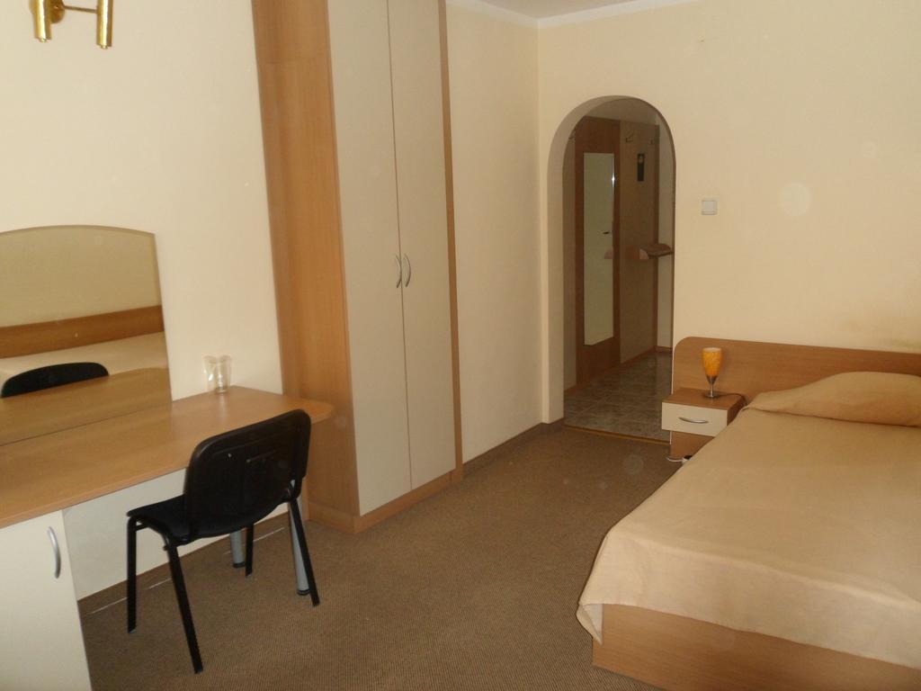 Hotel Of Bulgarian Academy Of Sciences Szófia Szoba fotó